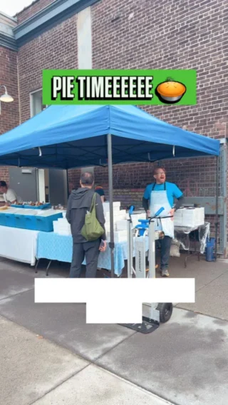 洋楽 farmers market Walker's Country Market, 15796 Niagara River Pky, Niagara-on